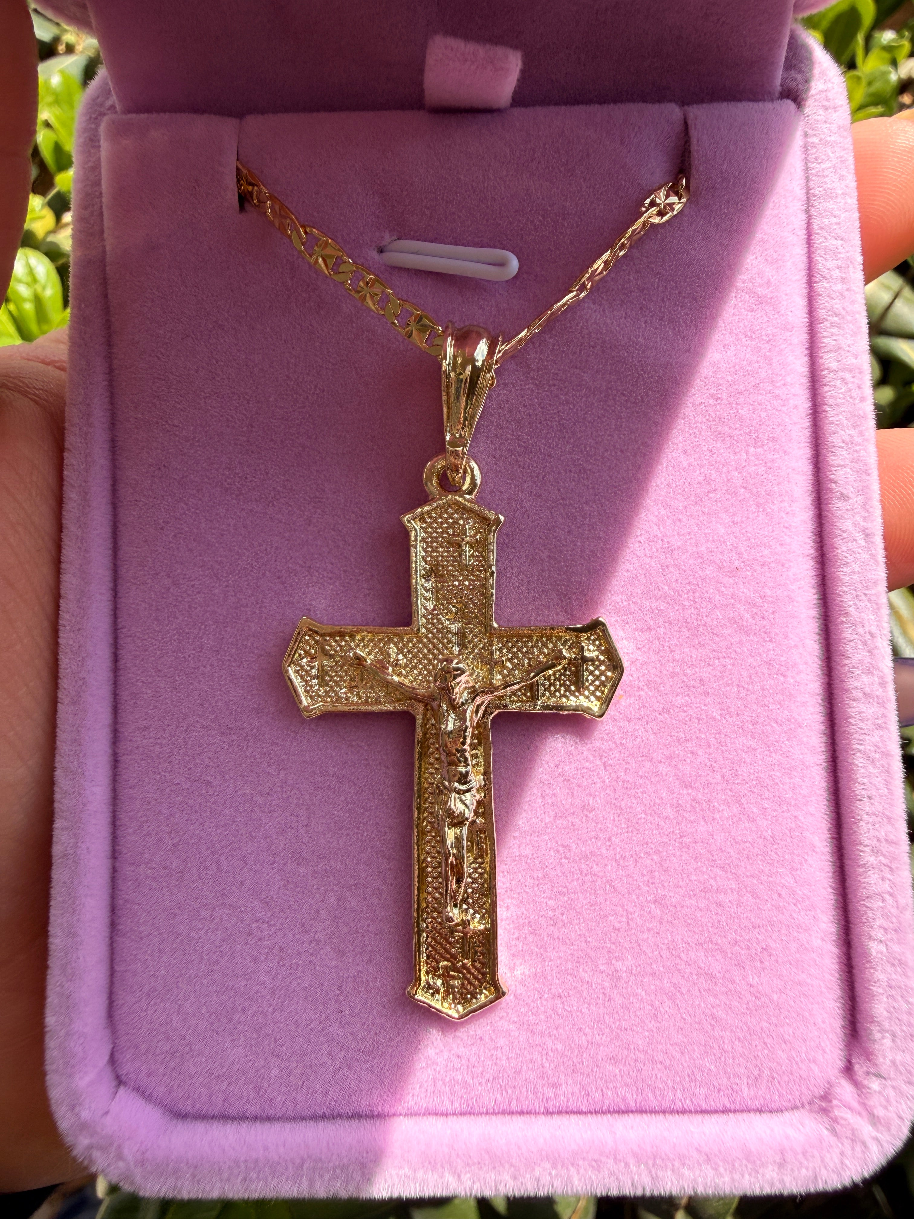 Big cross necklace