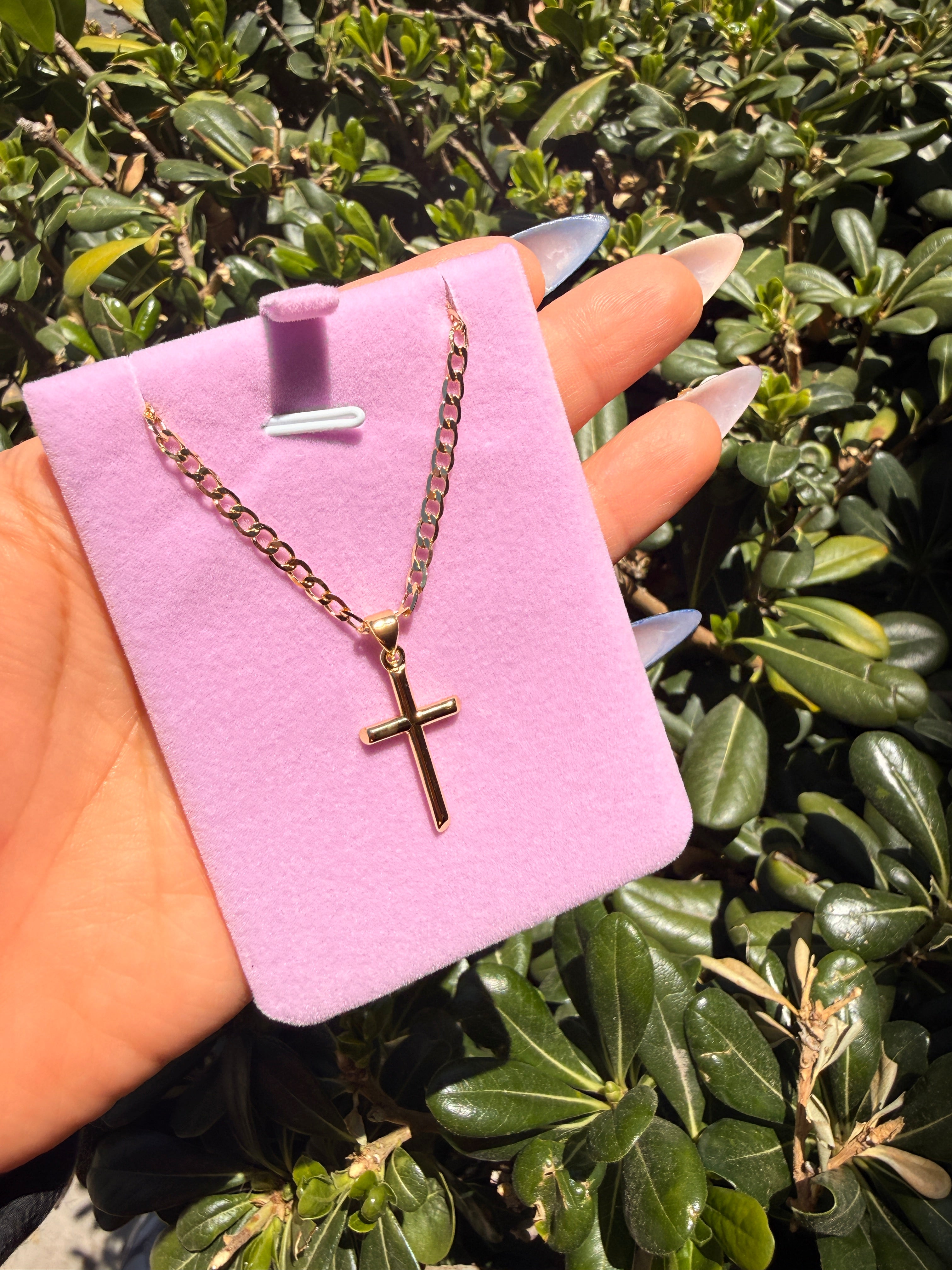Simple cross necklace