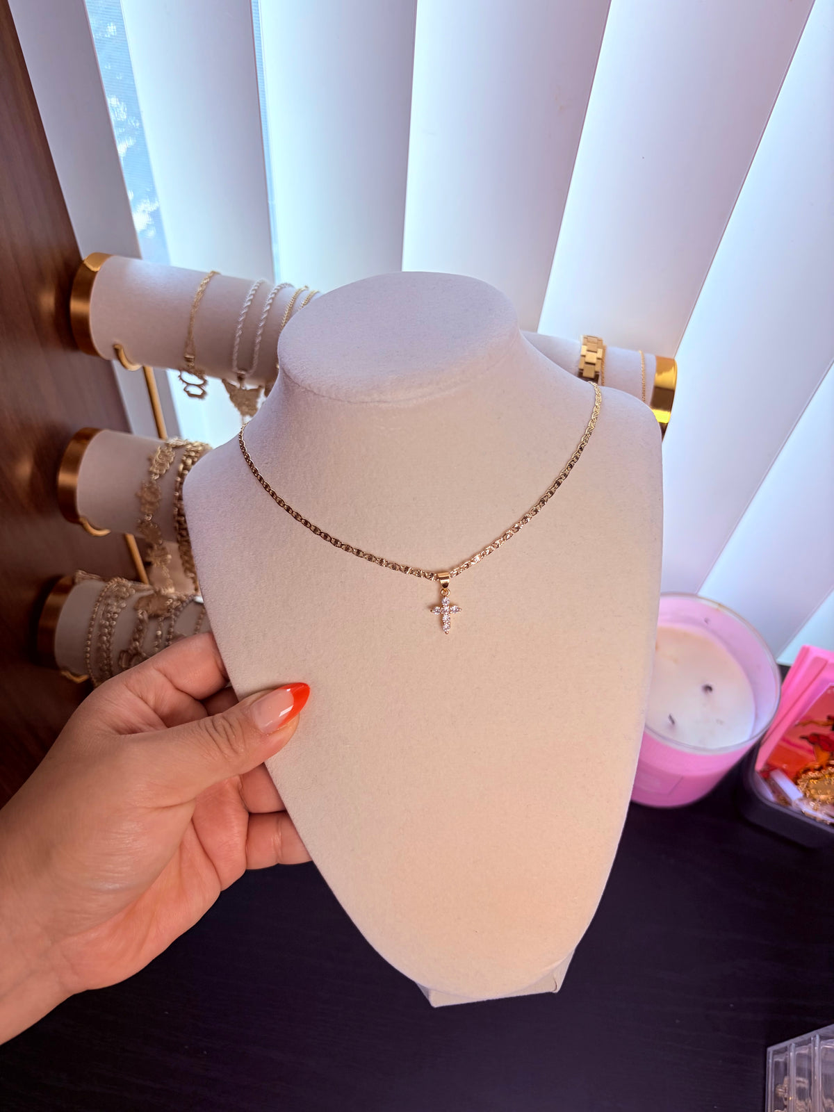 Dainty cross necklace