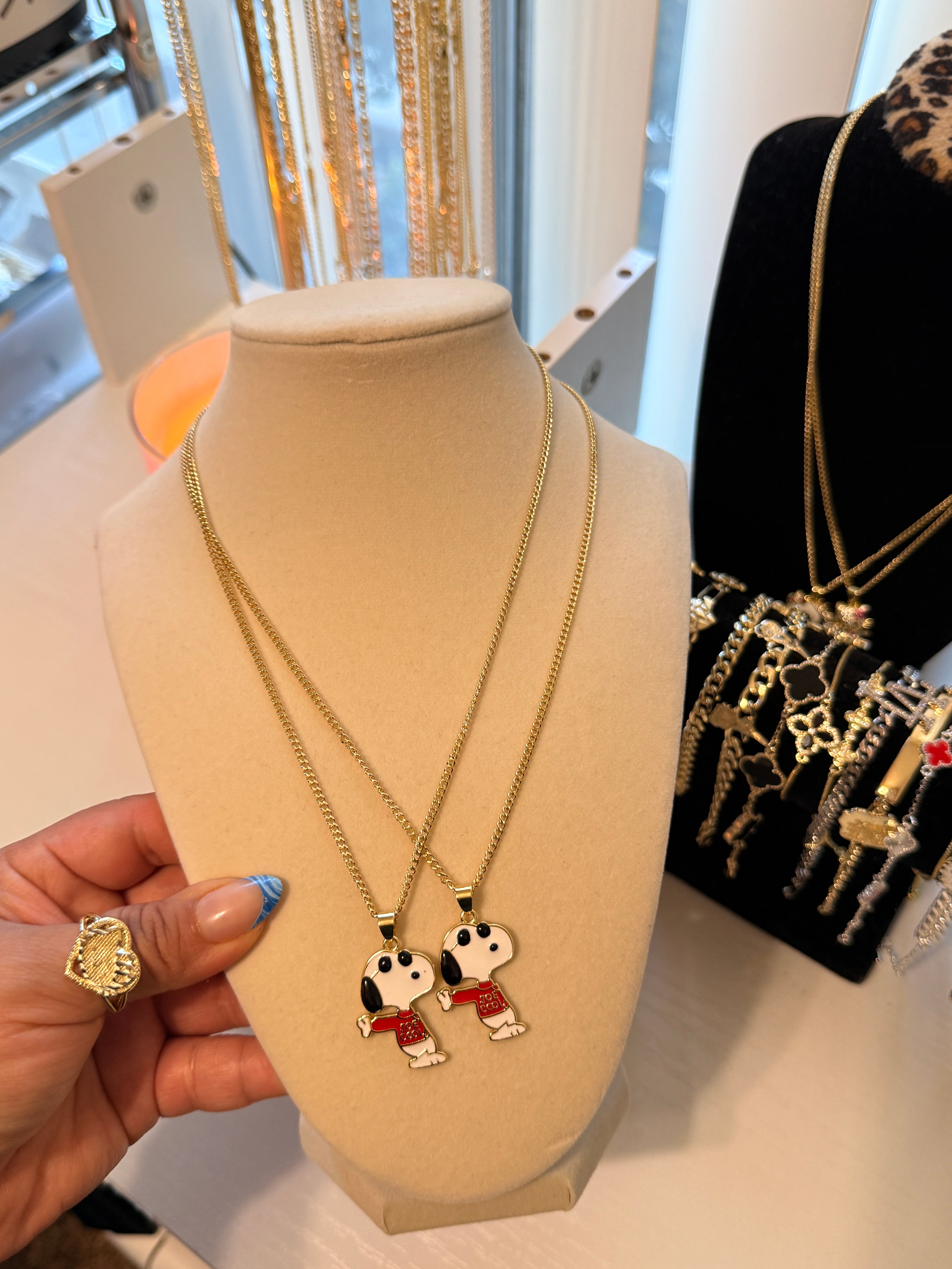 Snoopy necklace