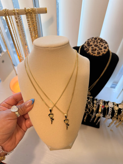 Bb necklace