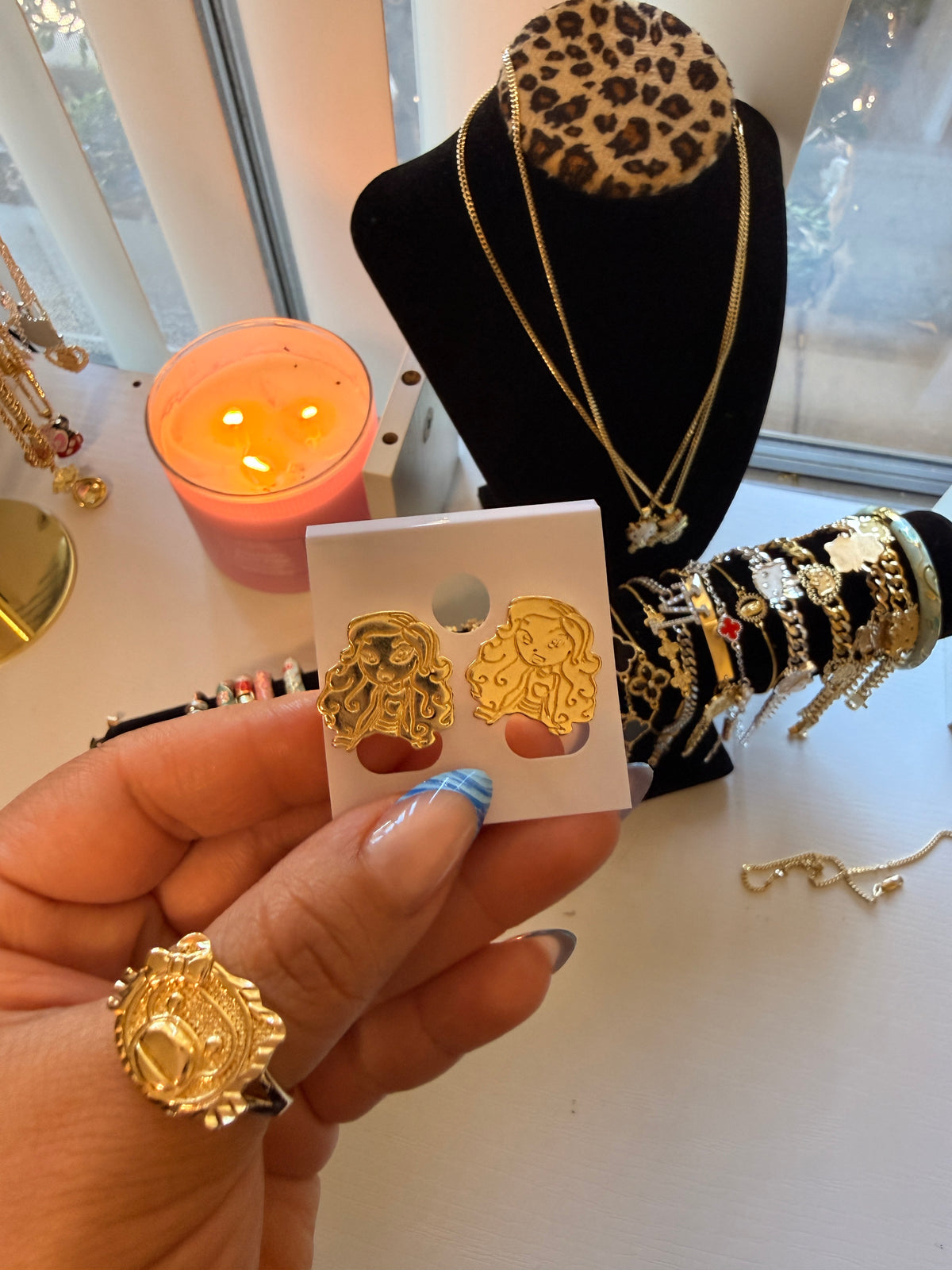 Chloe earrings