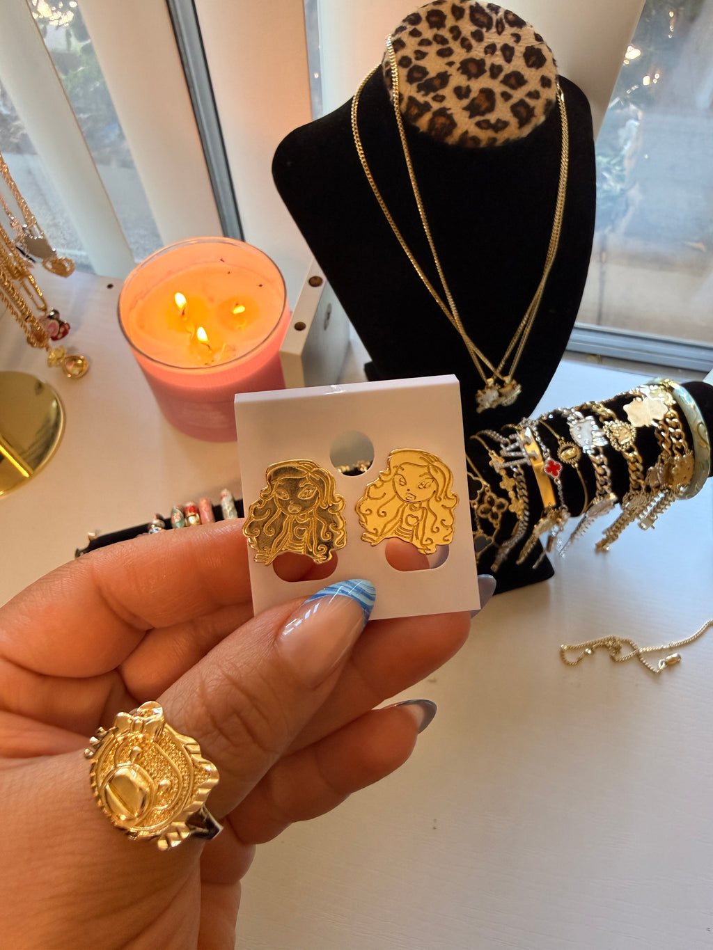 Chloe earrings