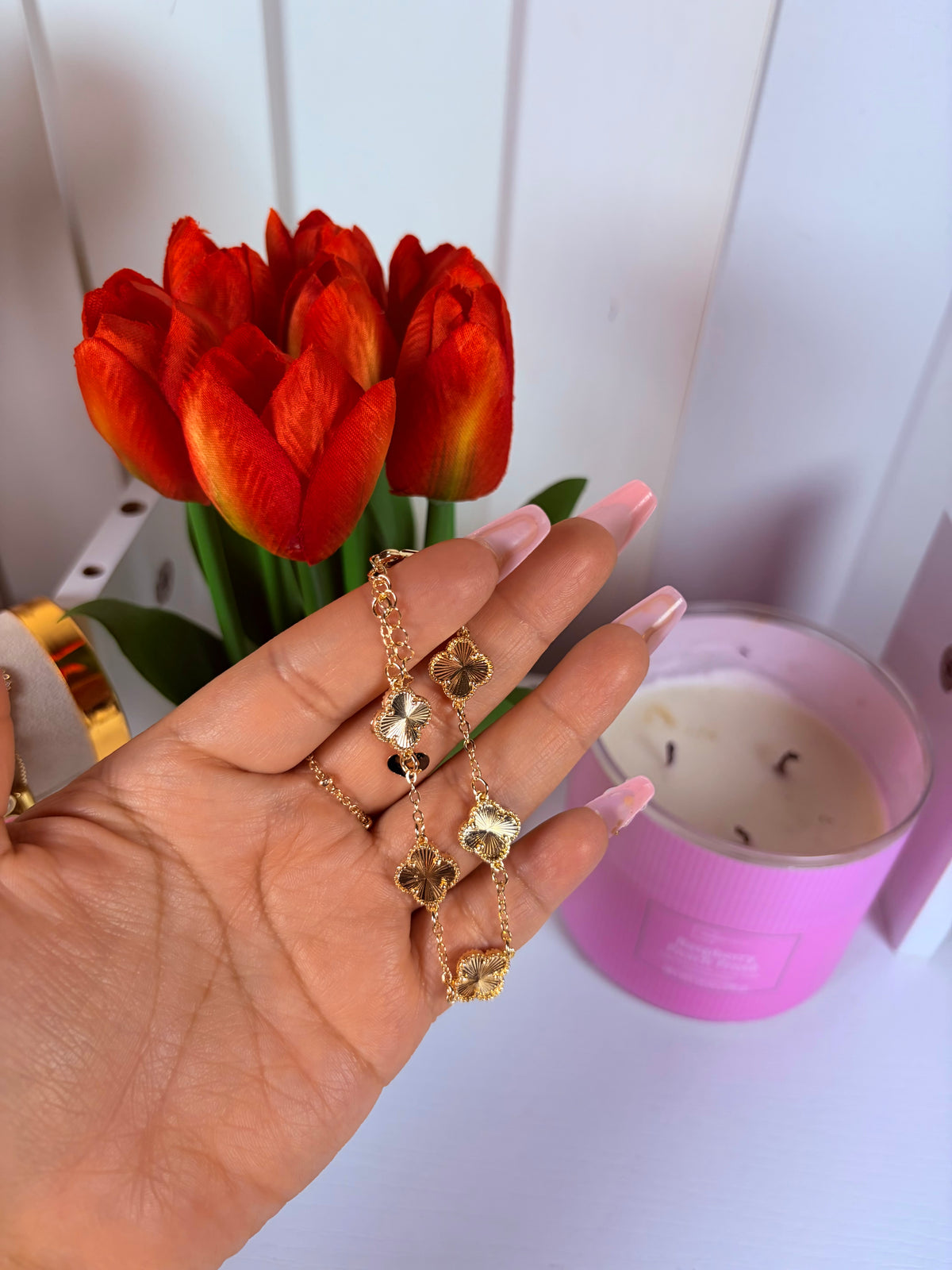 Small clover bracelet