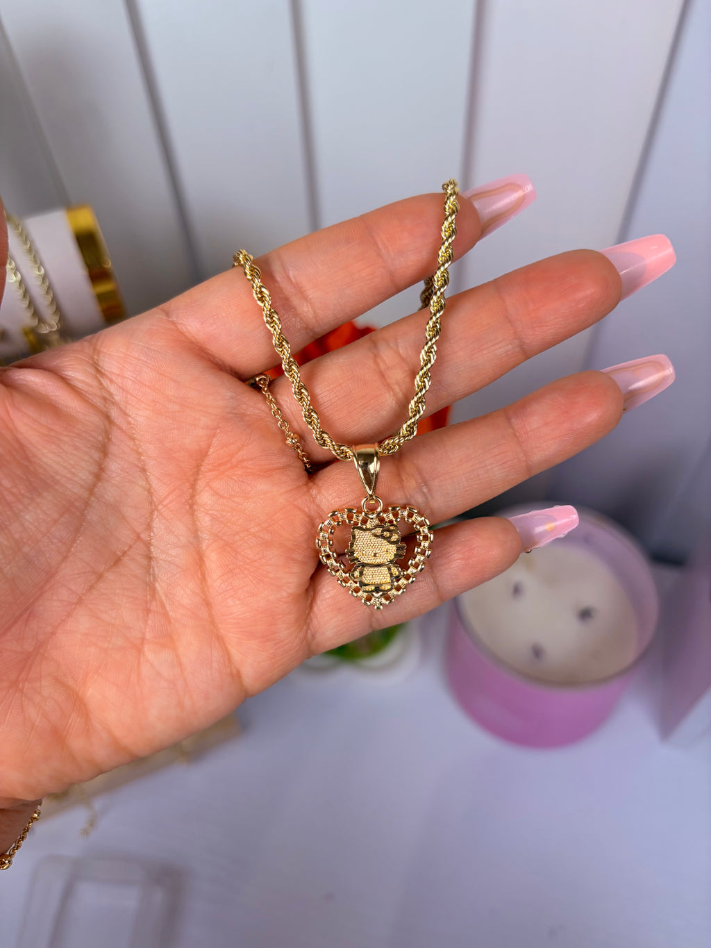 HK heart Rollie necklace