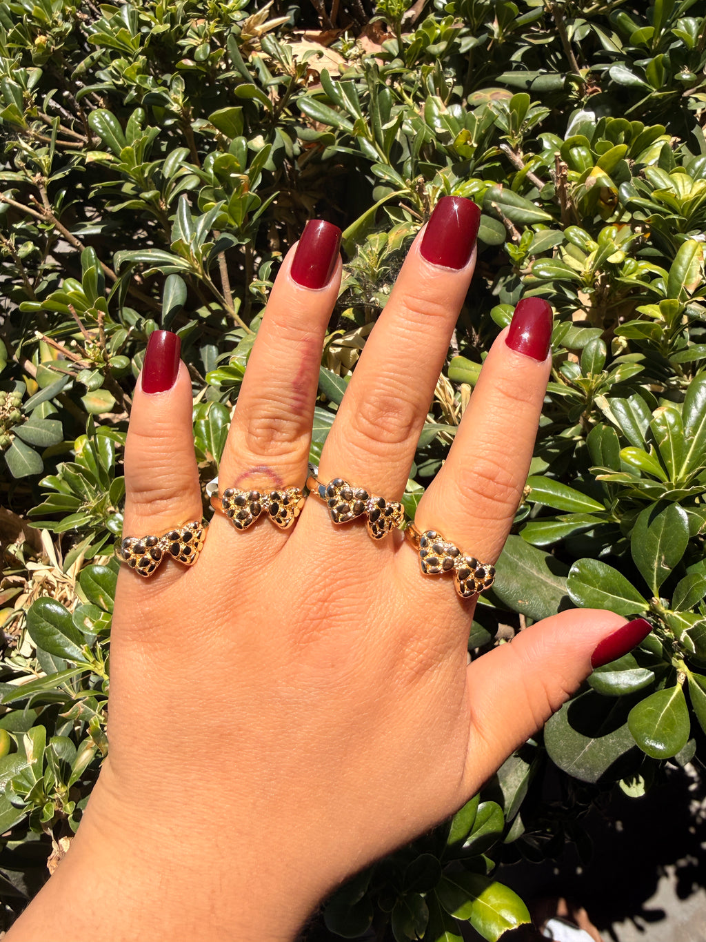 Double heart nugget ring