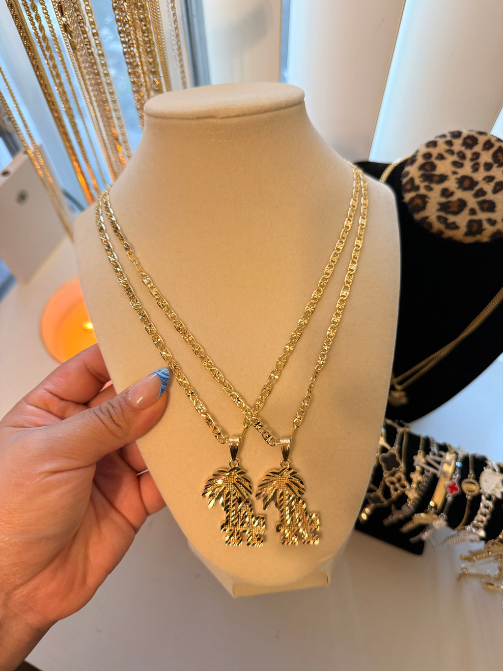 Large LA w palm necklace