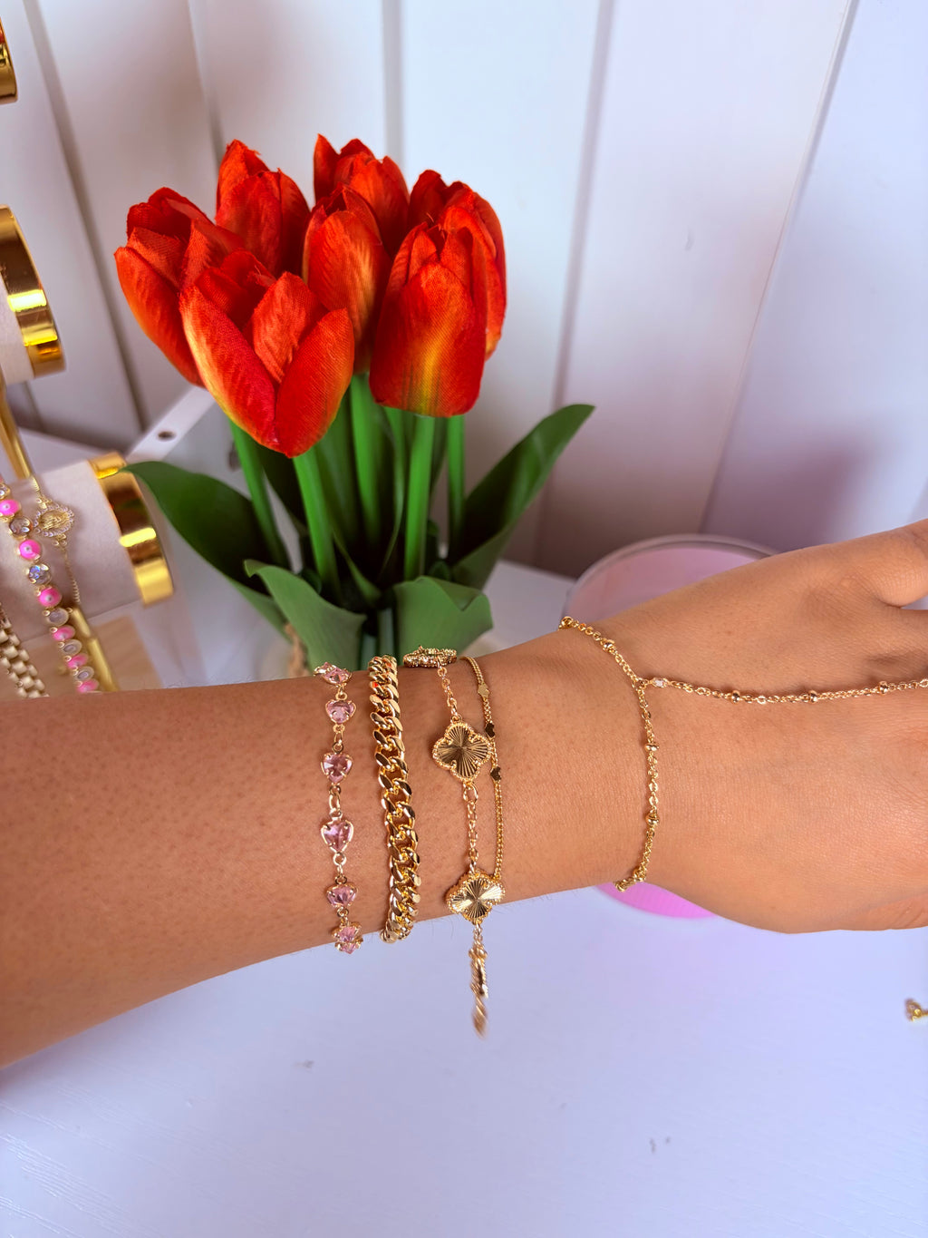 Small clover bracelet